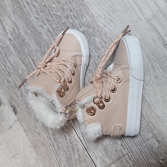 Tommy Bahama Other - Toddler high tops